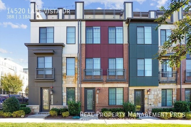 property at 14520 Lake Vista Dr