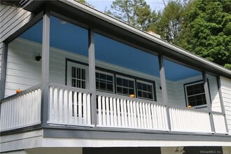55 North St in Easton, CT - Building Photo - Building Photo