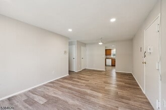 53 Union St in Montclair, NJ - Building Photo - Building Photo