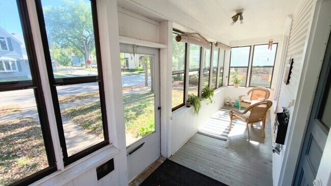 2318 Fillmore St NE in Minneapolis, MN - Building Photo - Building Photo