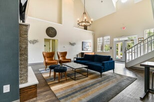 Patchen Oaks in Lexington, KY - Building Photo