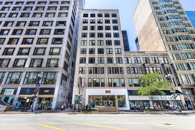 20 N State St in Chicago, IL - Building Photo - Building Photo