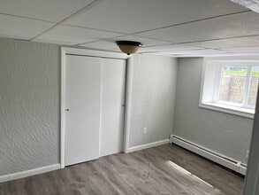 422 Reservoir St, Unit E in Norton, MA - Building Photo - Building Photo