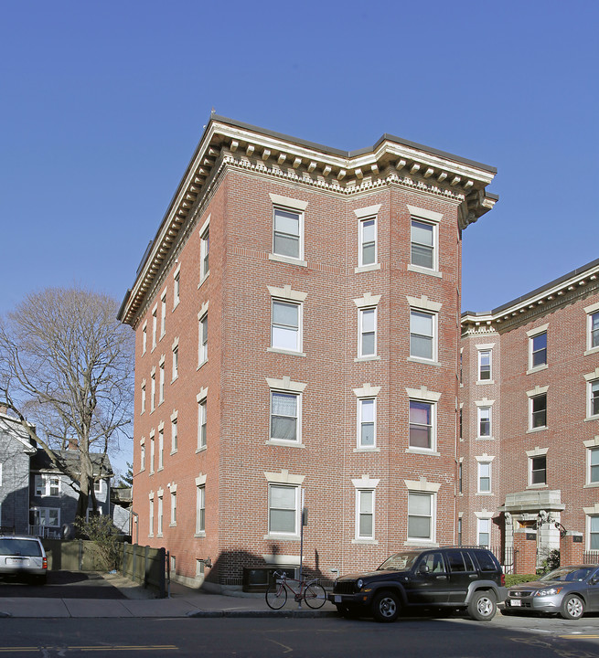 73-75 Magazine St in Cambridge, MA - Building Photo