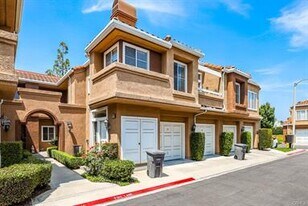 24189 Harbor Ridge Ln in Lake Forest, CA - Building Photo