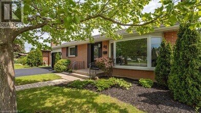 48 Norman St in Brantford, ON - Building Photo - Building Photo