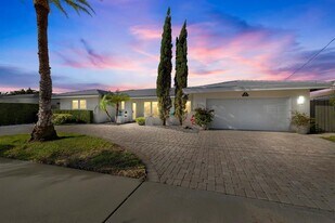 6251 NE 19th Ter in Fort Lauderdale, FL - Building Photo