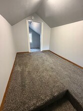 2815 Edmunds Ave in Sioux City, IA - Building Photo - Building Photo