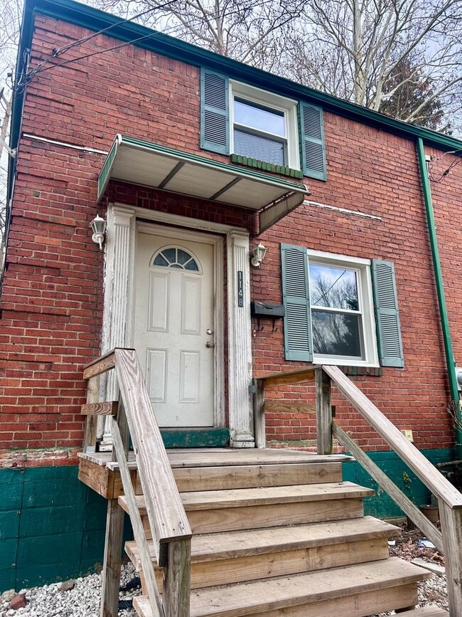 property at 1148 Newhampshire Dr