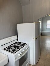 2346 122nd St, Unit One Rear in Blue Island, IL - Building Photo - Building Photo
