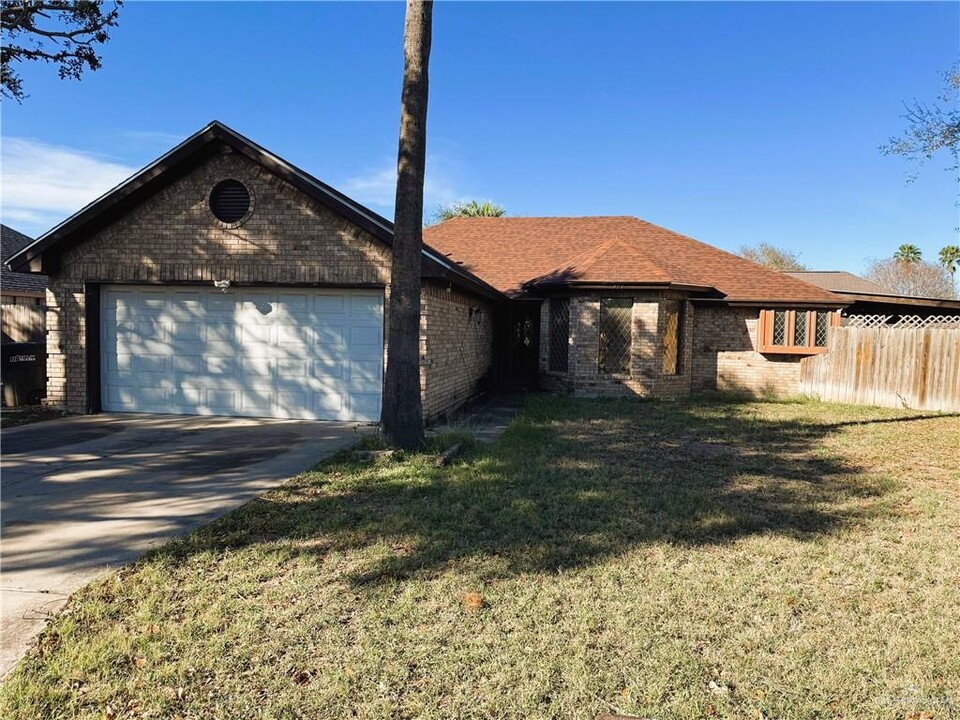 505 E Geranium Ave in McAllen, TX - Building Photo