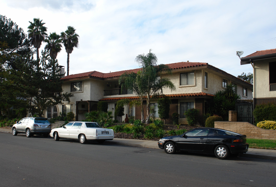 2310-2334 Tampa Ave in El Cajon, CA - Building Photo