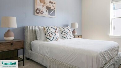 1000 Forestview Dr, Unit 3218 in Oakwood, GA - Building Photo - Building Photo