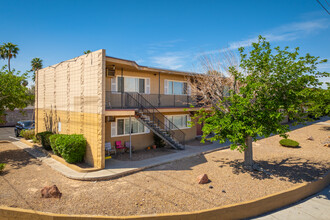 Mojave Breeze Apartments in Las Vegas, NV - Building Photo - Primary Photo