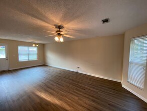 131 Katydid Dr in Athens, GA - Building Photo - Building Photo