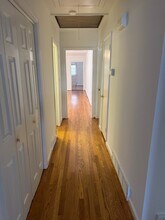 6681 Castleton Dr NW in Atlanta, GA - Building Photo - Building Photo