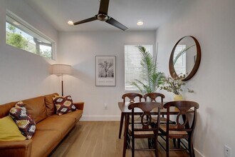 804 W Oltorf St in Austin, TX - Building Photo - Building Photo
