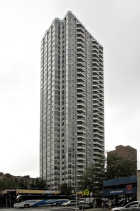 Future Condominium in New York, NY - Foto de edificio - Building Photo