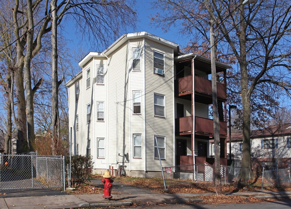 701-03 Garden St in Hartford, CT - Building Photo