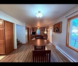 605 Peltier St in Marshall, MN - Building Photo - Building Photo