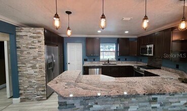 1742 Cardinal Dr in Clearwater, FL - Building Photo - Building Photo