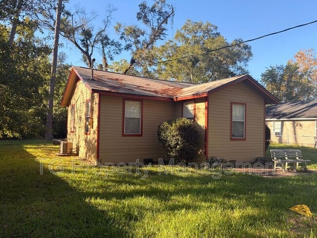property at 3516 Phyllis St