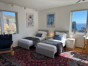 3095 Rambla Pacifico St in Malibu, CA - Building Photo - Building Photo