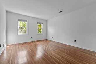 456 9th St in Hoboken, NJ - Building Photo - Building Photo