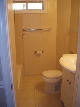 1559 19th St N in Arlington, VA - Building Photo - Building Photo