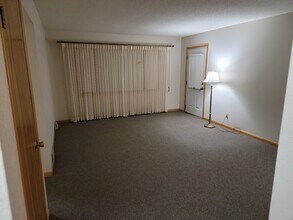 1479 Redfield St in La crosse, WI - Building Photo - Building Photo