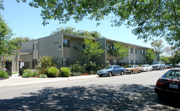 McBride Apartments in Santa Rosa, CA - Building Photo - Building Photo