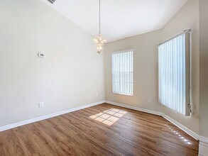 374 Pine Springs Dr in Debary, FL - Building Photo - Building Photo