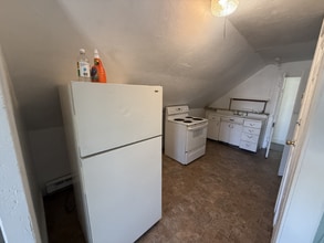 10 Monroe Hwy, Unit 4 in Brooks, ME - Building Photo - Building Photo