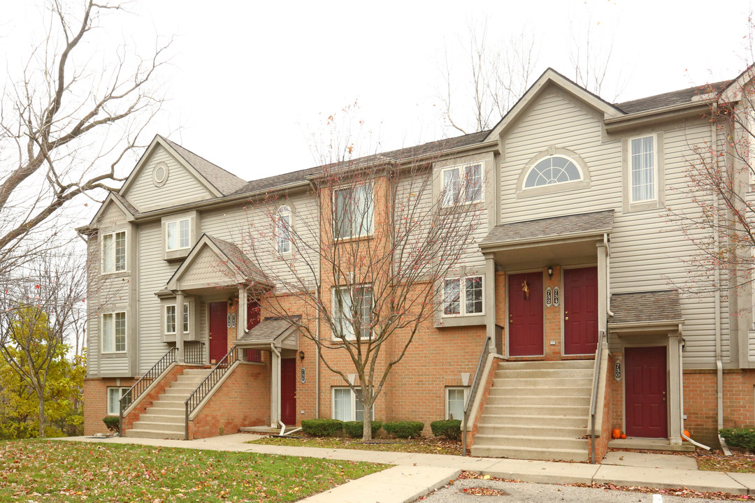 Liberty Woods in Plymouth, MI - Building Photo