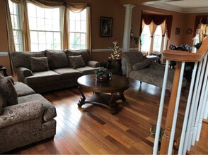 43694 Lucketts Bridge Cir in Ashburn, VA - Building Photo - Building Photo