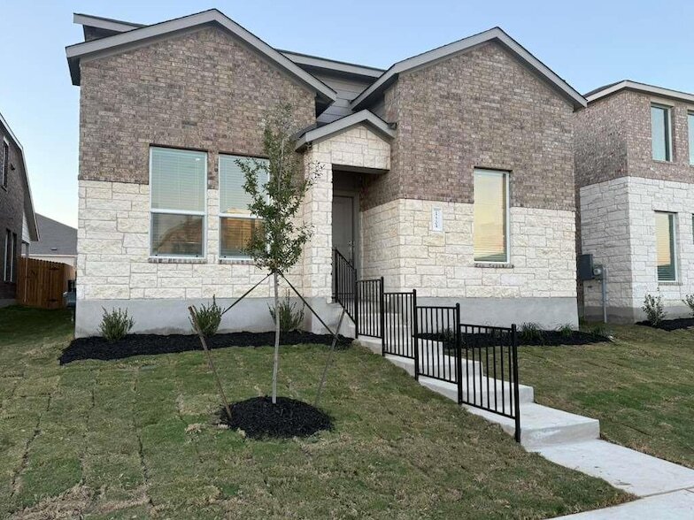 17704 Sage Thrasher Dr in Pflugerville, TX - Foto de edificio