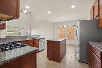 25810 Westbourne Dr in Katy, TX - Building Photo - Building Photo