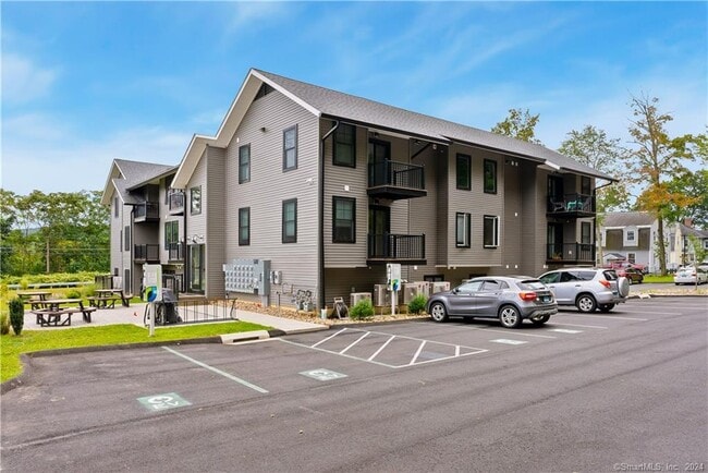 property at 969 Hopmeadow St