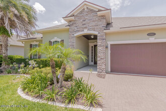 3560 Crossview Dr in Jacksonville, FL - Building Photo - Building Photo