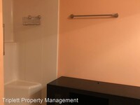 1110 NE 6th Ln photo'