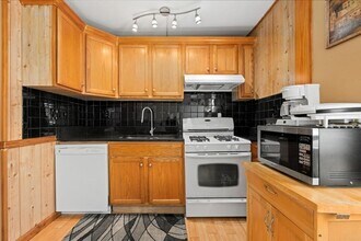 19 Orient St in Worcester, MA - Building Photo - Building Photo