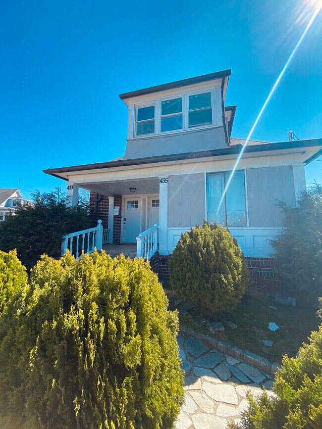 435 Capitol Ave Rentals in Bridgeport, CT