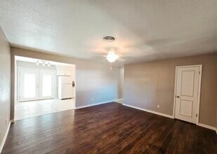 517 W 19th St in Clovis, NM - Building Photo - Building Photo