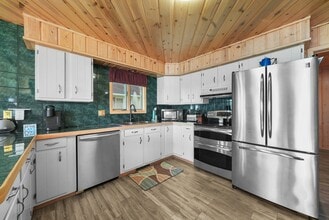 117 S Nora Dr in Lake City, MI - Building Photo - Building Photo