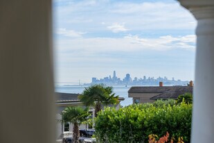 17 Heron Dr in Mill Valley, CA - Building Photo