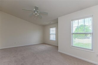 1908 Dilcrest Dr in Duluth, GA - Building Photo - Building Photo