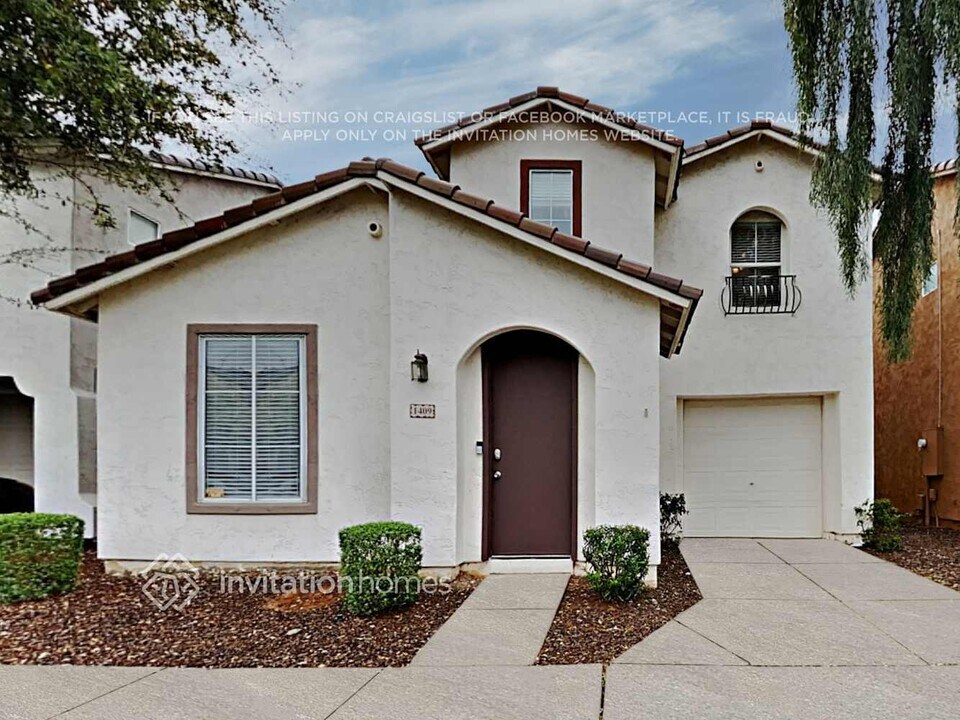 1409 E Atlanta Ave in Phoenix, AZ - Building Photo