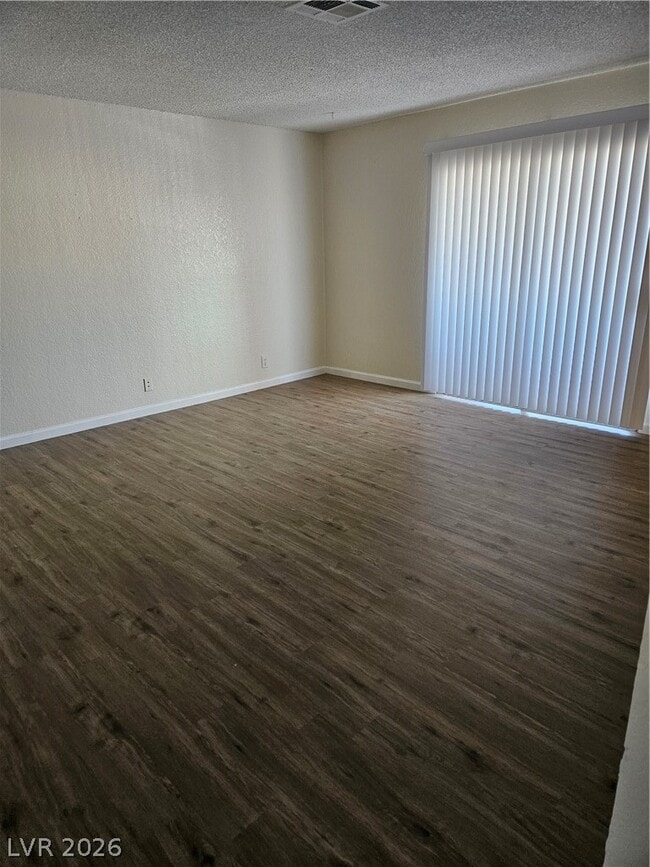 4581 Macher Way in Las Vegas, NV - Building Photo - Building Photo