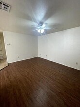 402 Algerita Dr in Georgetown, TX - Building Photo - Building Photo