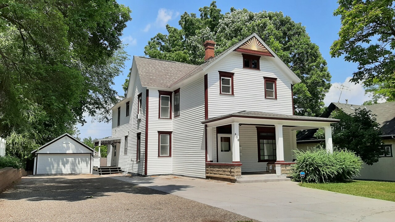 408 5th St W, Unit 2 in Hastings, MN - Building Photo